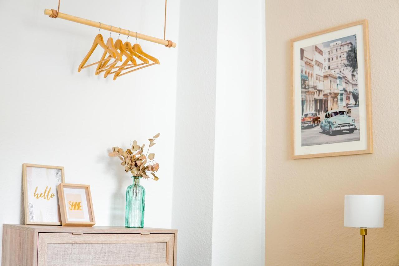 Homefy Come-Together Apartment - Balkon - Aufzug - Free Parking - Smart Tvs 埃森 外观 照片